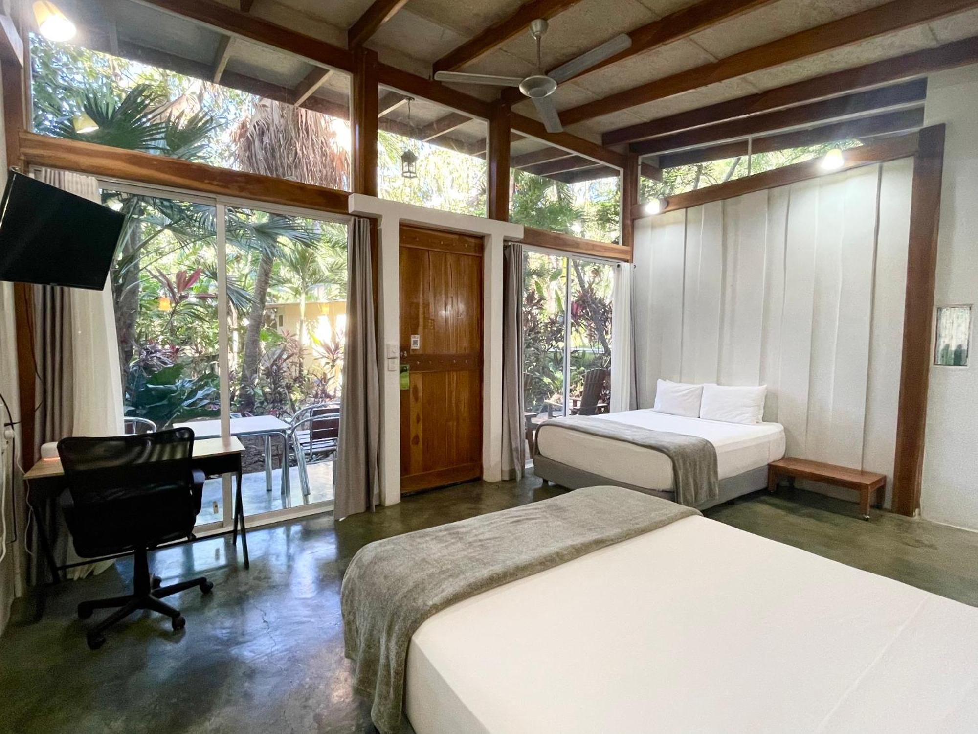 Fuego Lodge Playa Santa Teresa  Екстериор снимка
